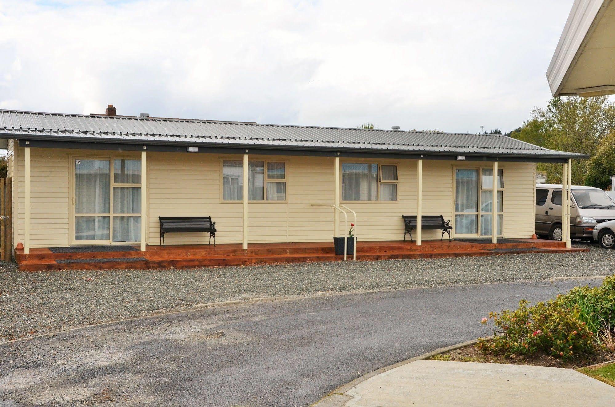Esplanade Motels Gore Eksteriør billede